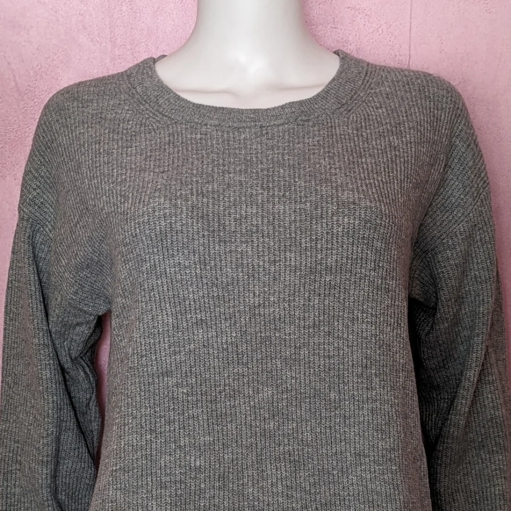 Gap Gray Knit Crew Neck Long Sleeve Knitted Mini Dress size Medium